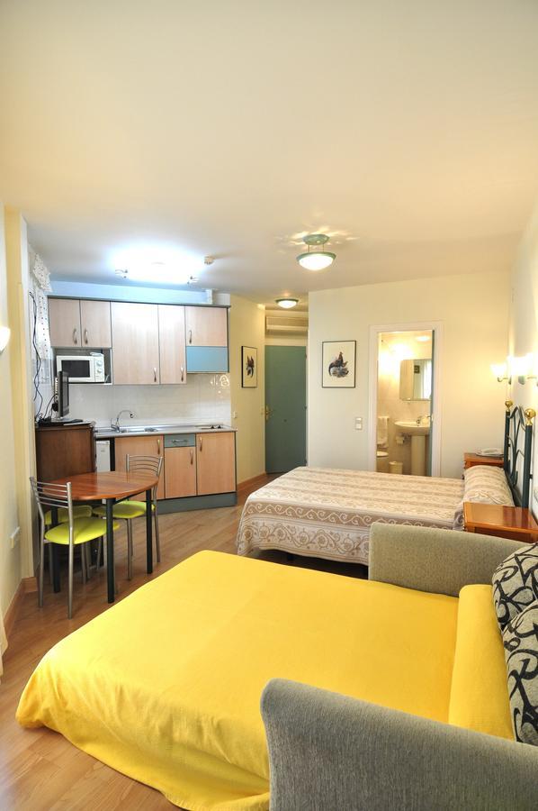 Hotel Apartamentos Aralso Sotillo La Lastrilla Eksteriør bilde